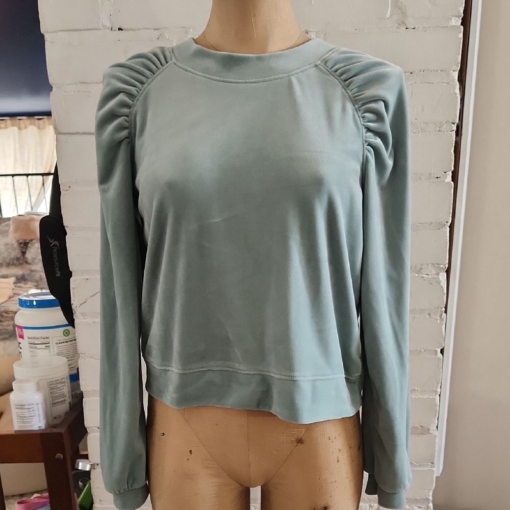 Women's Blue Top